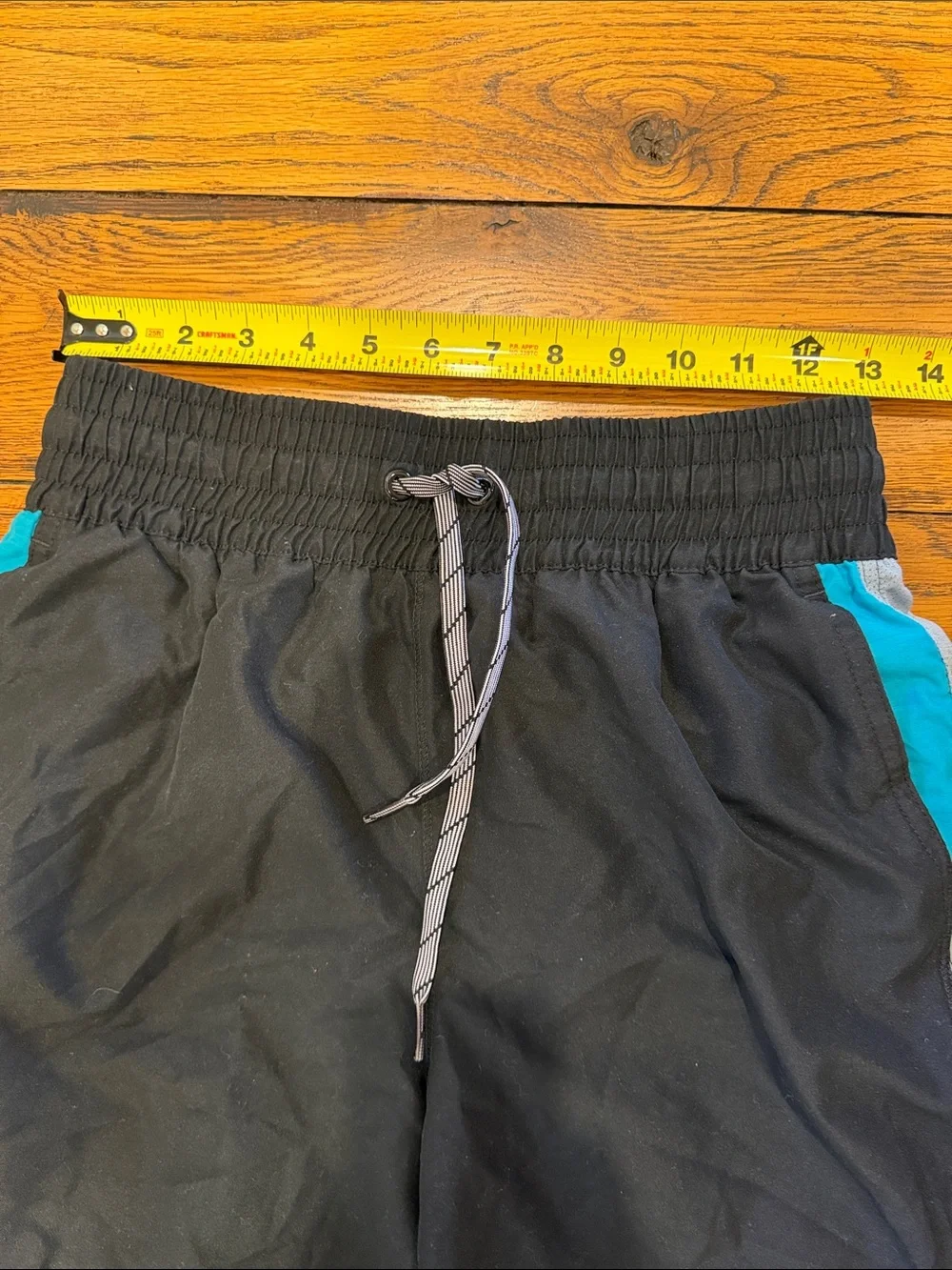 NIKE SWIM TRUNKS WITH MESH LINING IN BLACK, GRAY, AND TEAL – SIZE SMALL
